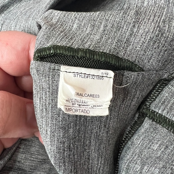 Under Armour Women's UA Reflect Mid Sports Bra Size Small Gray Adjustable Straps - Picture 4 of 7